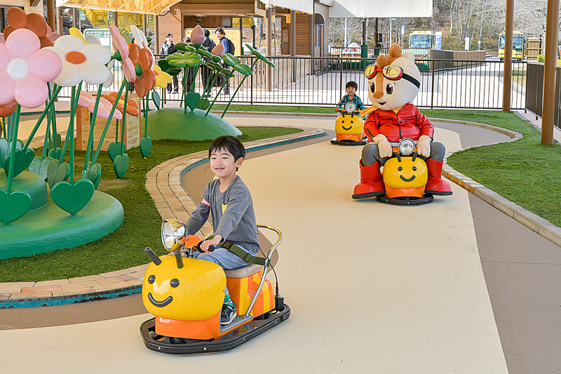 ぶんぶんスクーターには飛び入りで「コチラ」も参加♪