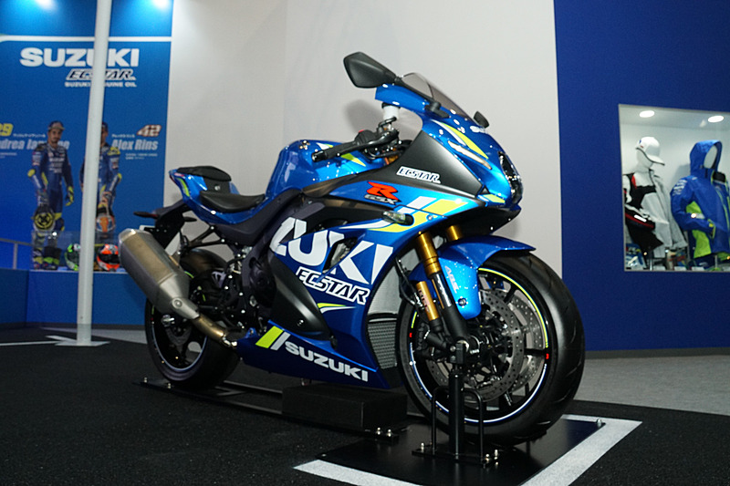 「GSX-R125 ABS」などを展示するスズキブース