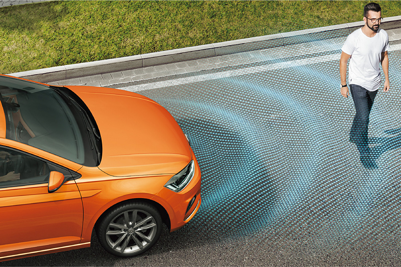 プリクラッシュブレーキシステムの「Front Assist」は歩行者検知に対応