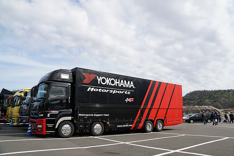 横浜ゴムのタイヤ交換サービス