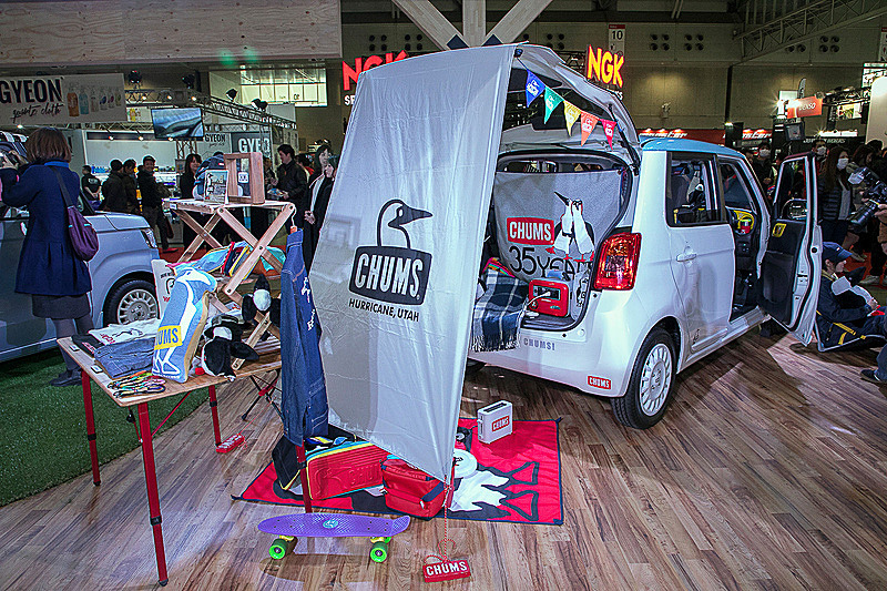 ホンダアクセスが東京オートサロン 2018で展示した「N-ONE CHUMS コラボ」