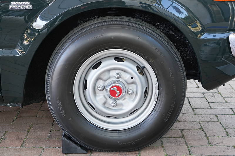 ホイールサイズは12インチ