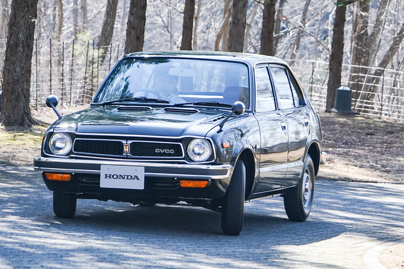 シビック CVCCのデモンストレーション走行