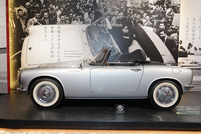 1962年第9回全日本自動車ショーで発表された、ホンダが4輪進出を目指し開発した「ホンダ スポーツ360」