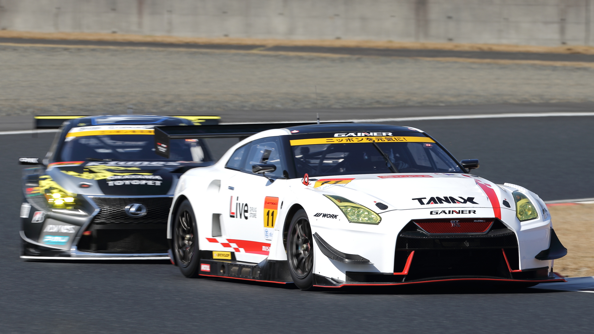 11号車　GAINER TANAX GT-R　平中克幸/安田裕信