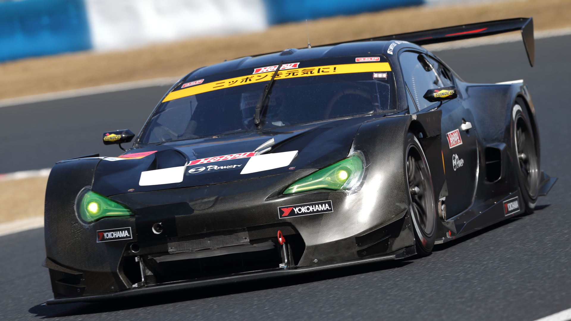 25号車　HOPPY 86 MC　松井孝允/坪井翔/近藤翼