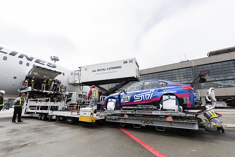 ハイリフトローダーへバトンタッチ