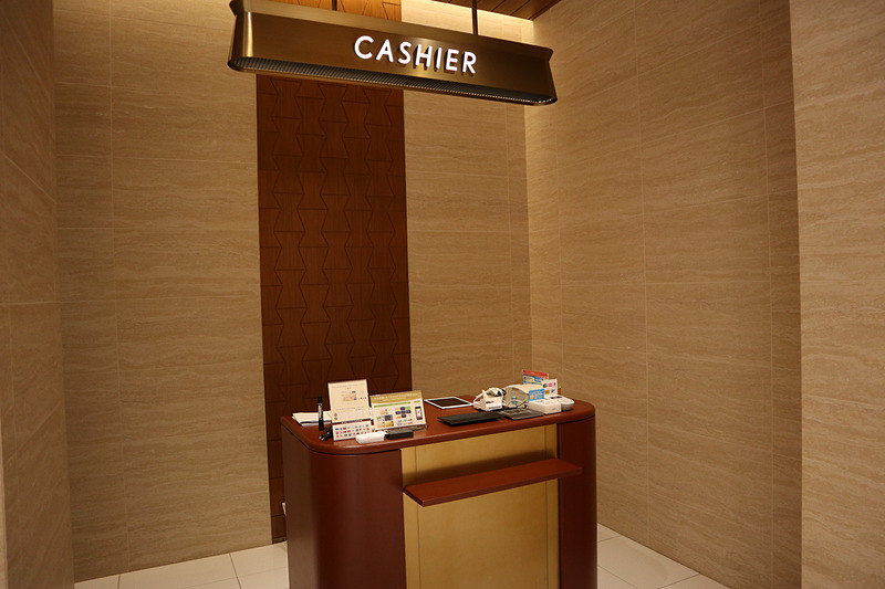 全ての製品にプライスタグが設定されており、その場で購入可能