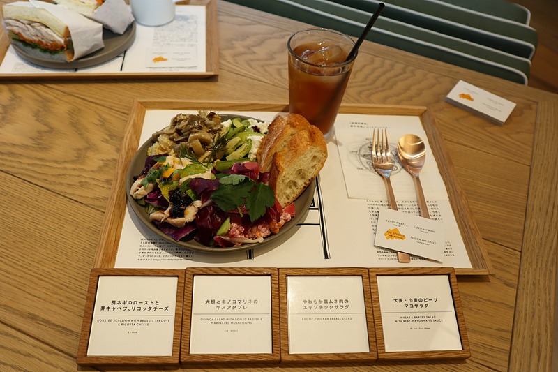 「4種のデリ＋ブレッド＋ドリンクセット」は850円から。メニューの内容は時期ごとに変化する