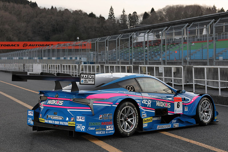 SUPER GT 500クラスに参戦する6号車 WAKO'S 4CR LC500。前後左右合計6カ所にオウルテックロゴが入っている