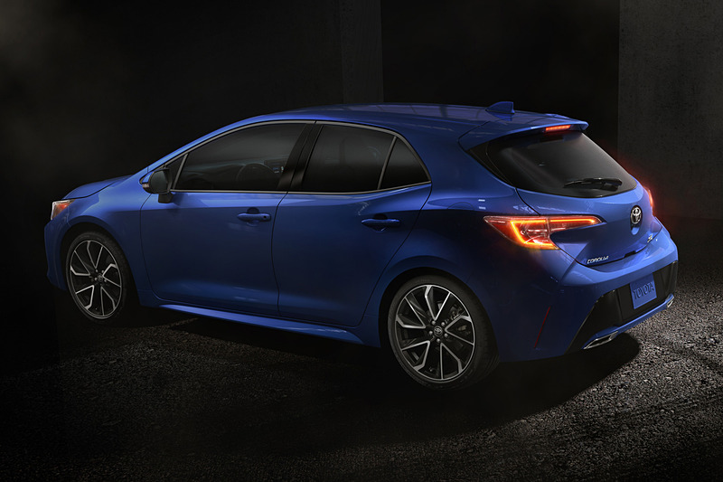 新型カローラ ハッチバックのボディサイズは4370×1790×1435mm（全長×全幅×全高）、ホイールベースは2640mm