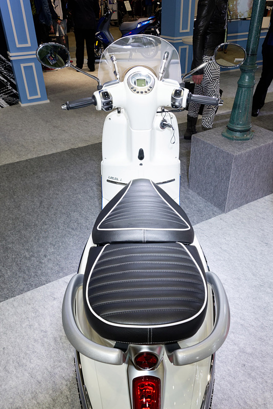 「ジャンゴ 125 エバージョン」