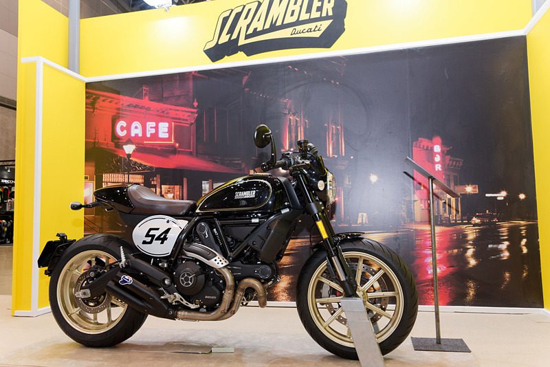 「Scrambler CAFE RACER」