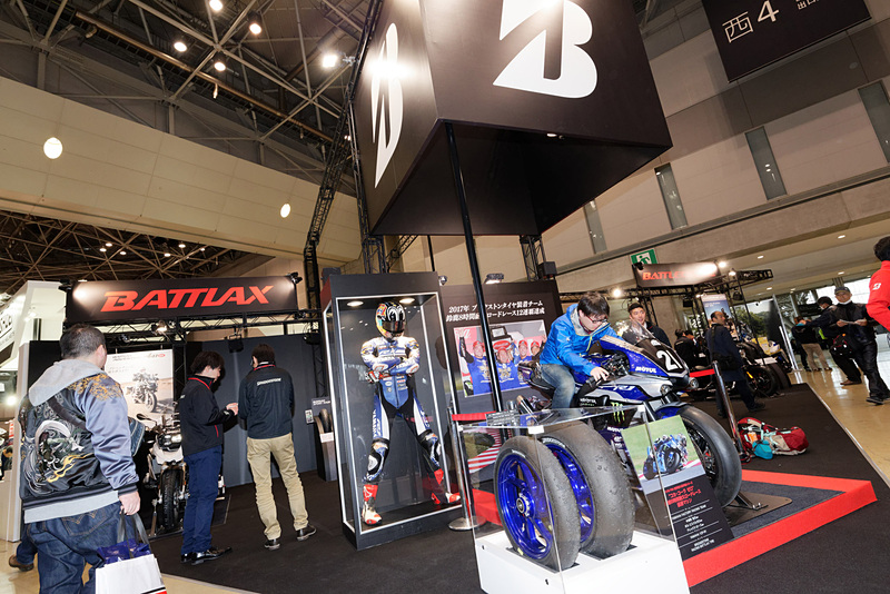 ブリヂストンのブース