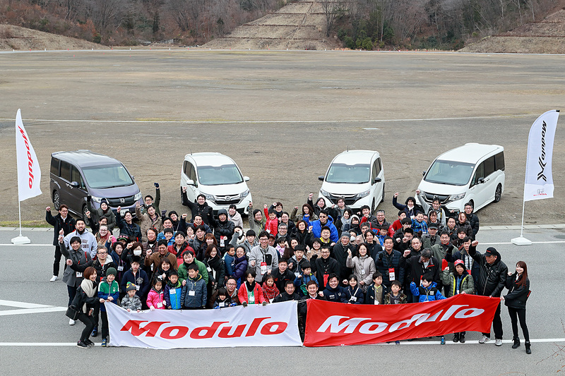 3月21日開催された「ホンダ Modulo 体感試乗会」の記念撮影