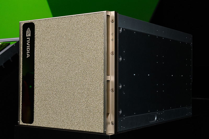 スーパーコンピュータ NVIDIA DGX-2