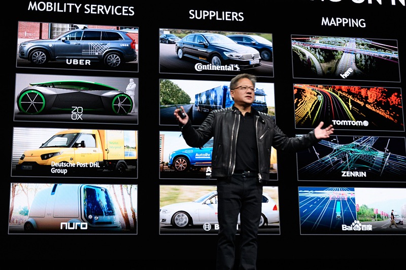 トヨタ自動車、ゼンリンなど日本メーカーの名前もある