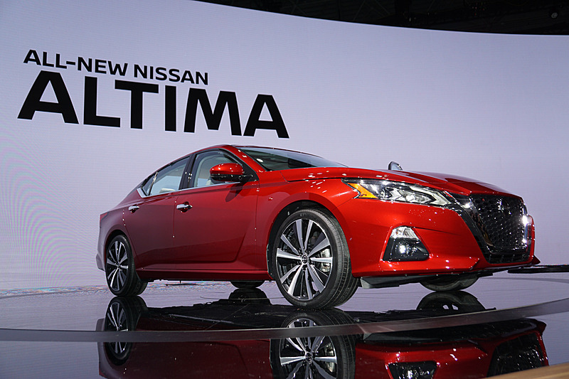 新型「アルティマ」