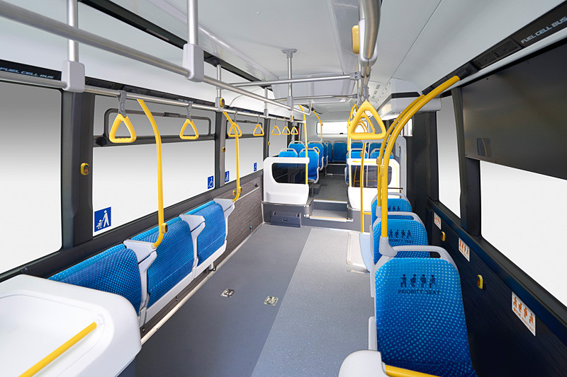 ユニバーサルデザインを用いたSORAの車内