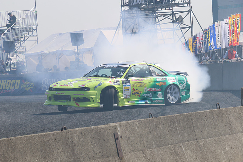 午前中に行なわれた、単走や慣熟走行のドリフトシーン