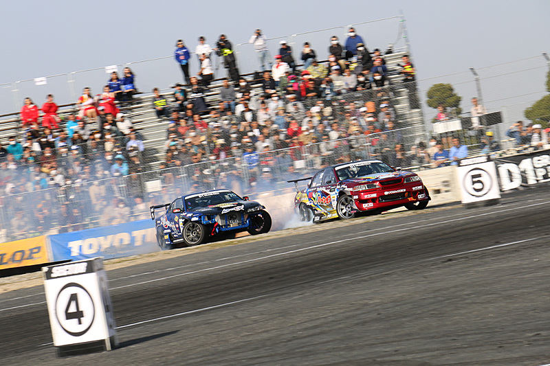 3位決定戦は走行中にマシン同士がぶつかるほどの拮抗した争いになったが、北岡選手が自身初の表彰台を獲得する結果になった