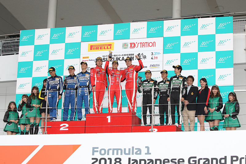 総合/ST-Xクラスの表彰式