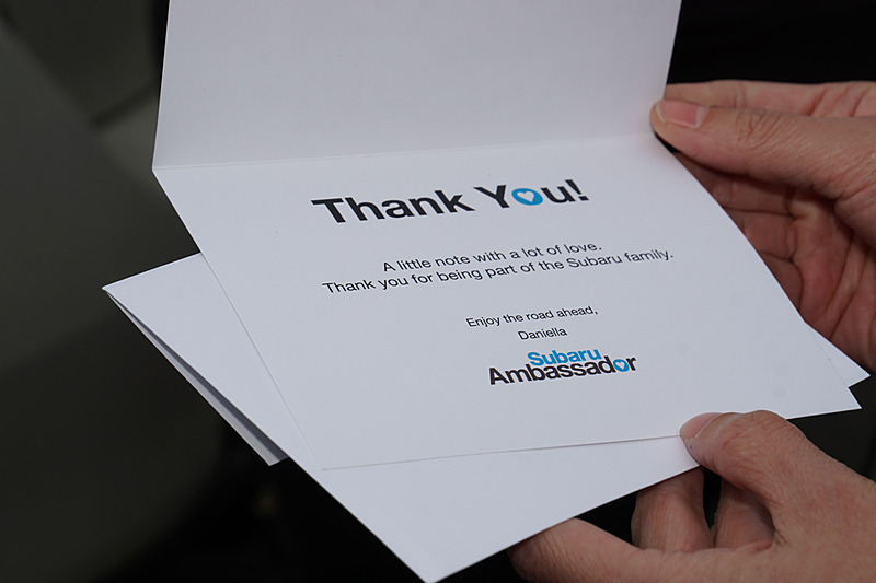 SUBARUアンバサダーとして活動するダニエラさんの名刺。実際に相談に乗った人とは1年後も交流があるという