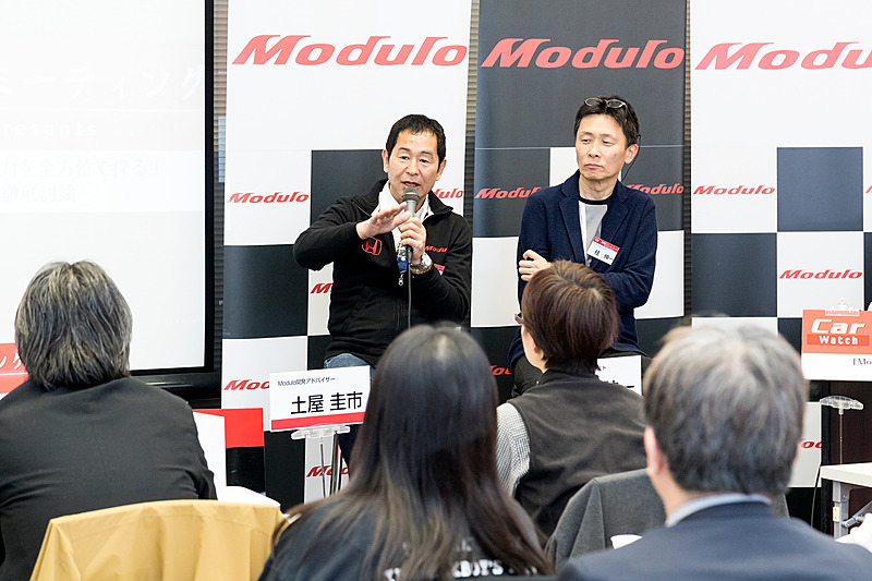 土屋氏はミニバンも高速域の走りのよさが必要と考えている。理由は外乱に強いクルマに仕上げることで走行安定性を高めるためだ。それを実現したのがステップワゴンとフリードのModulo Xだ