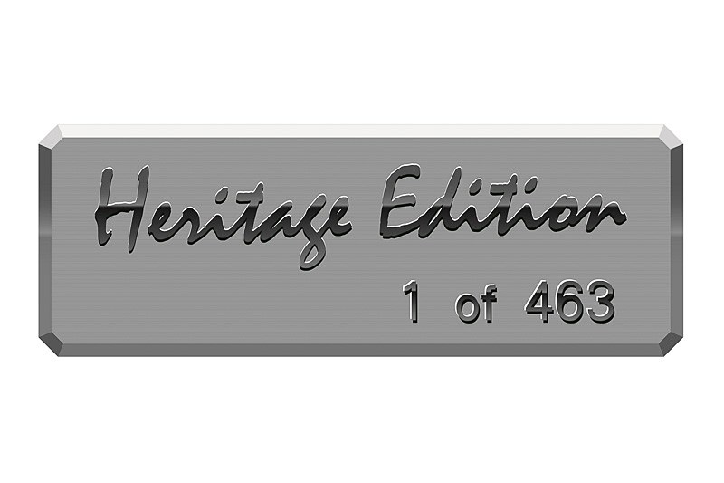 「Heritage Editionプレート」