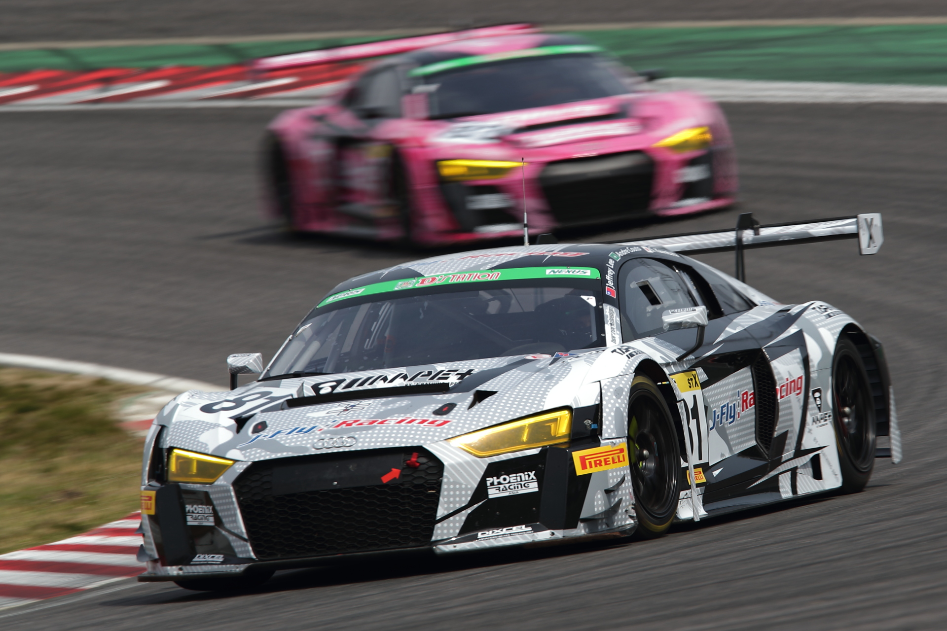 5位 No.81 J-Fly Racing R8（R8 LMS）Jeffrey Lee/Andre Couto/川端伸太朗