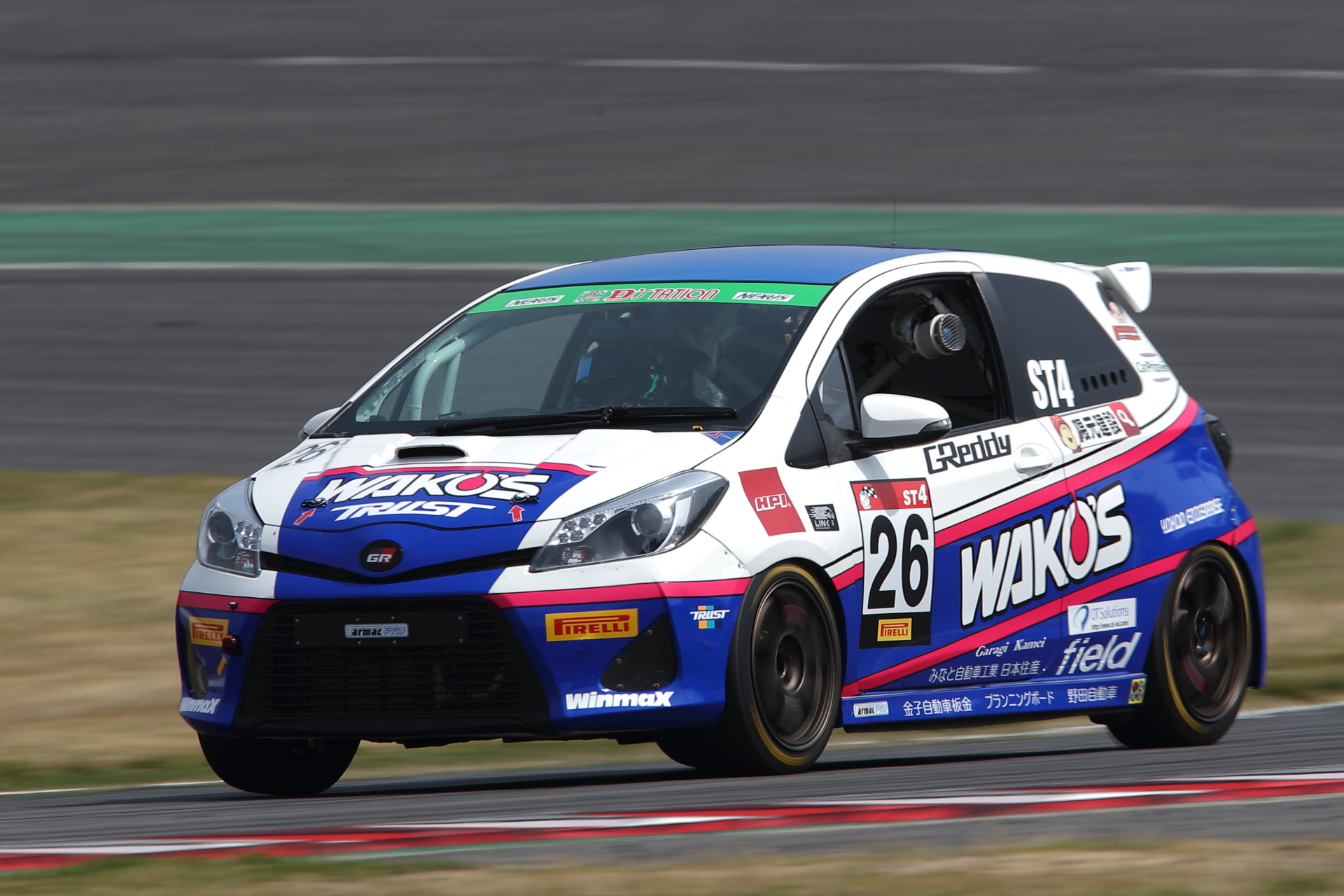 10位 No.26 WAKO'S TRUST 隈元建設 field WM HPI Vitz（NCP131）松尾充晃/吉岡一成/東貴史/横尾優一