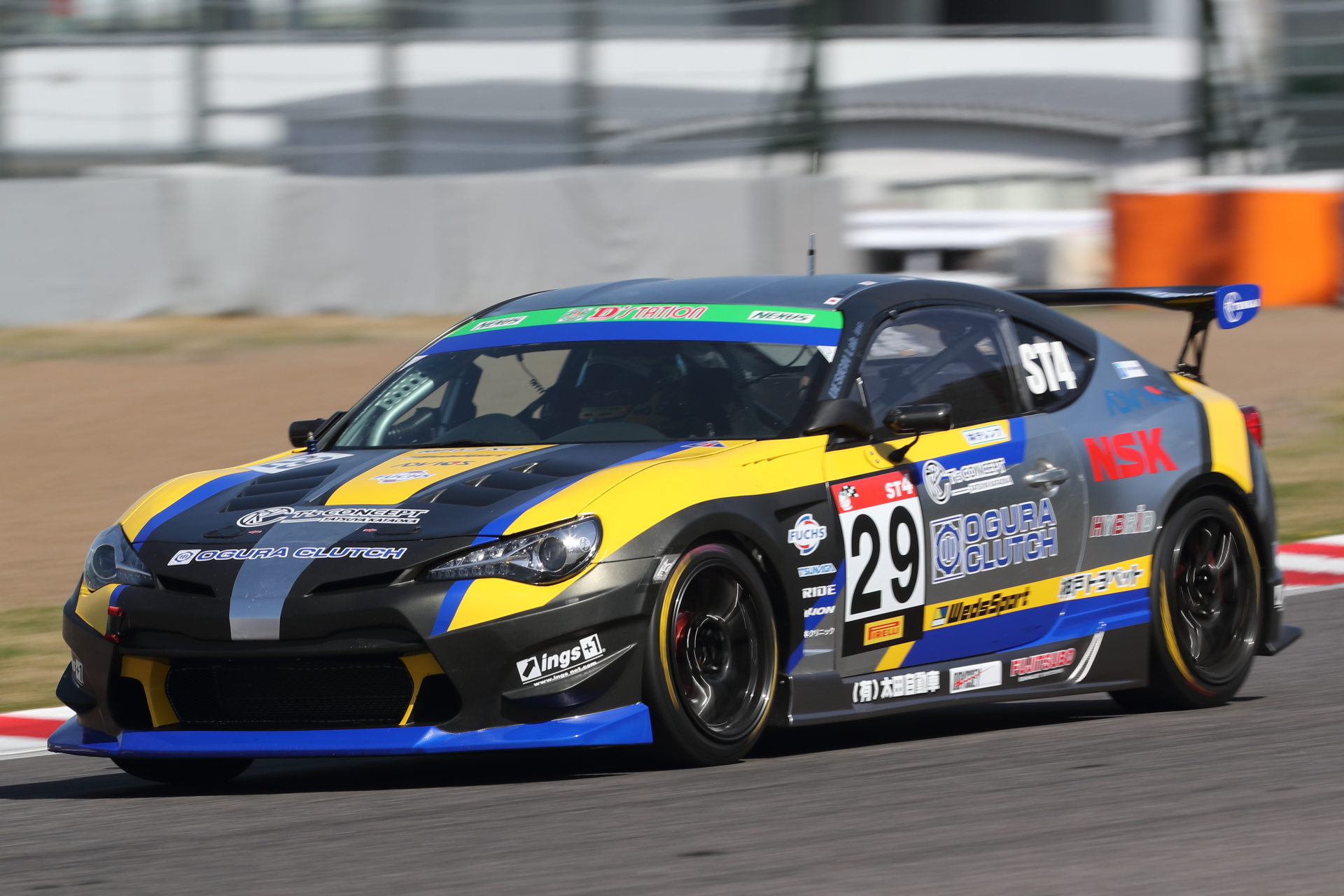 11位 No.29 T'S CONCEPT小倉クラッチ86（ZN6）佐々木雅弘/小倉康宏/豊田大輔/KENBOW