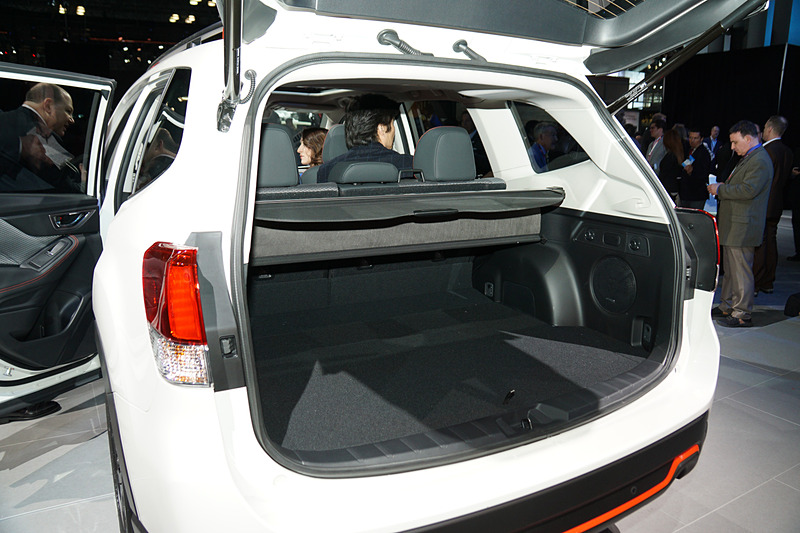 新型フォレスター（北米仕様）