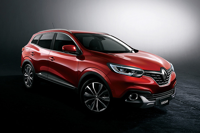 SUVの力強さとフレンチスタイルの流麗さを兼ね備える独自の外観デザインを採用