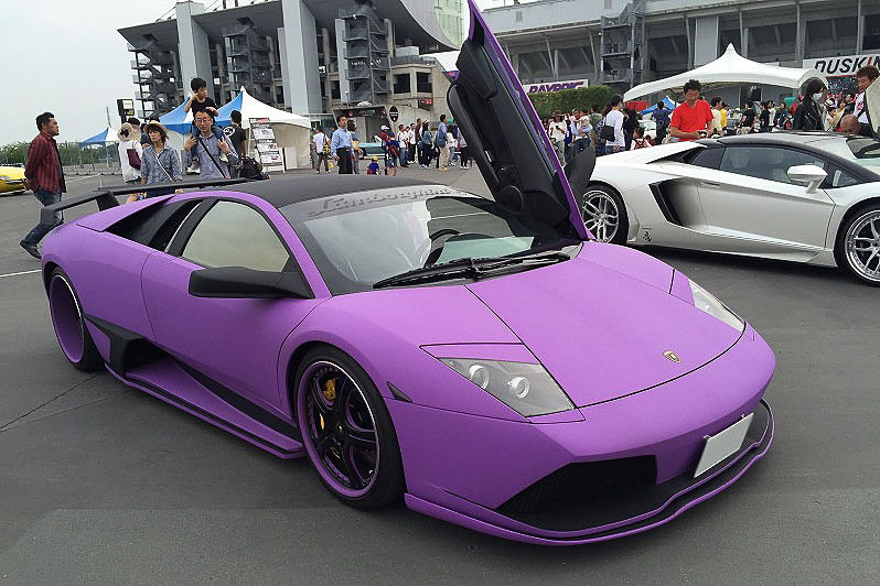 「なるほどスーパーカー＆スーパーカーサウンドタイム」では、“スーパーカー”と呼ばれる理由を分かりやすく説明し、迫力のあるエンジンパフォーマンスが行なわれる