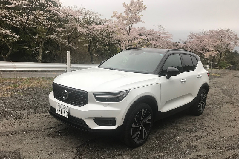 ボルボ「XC40」