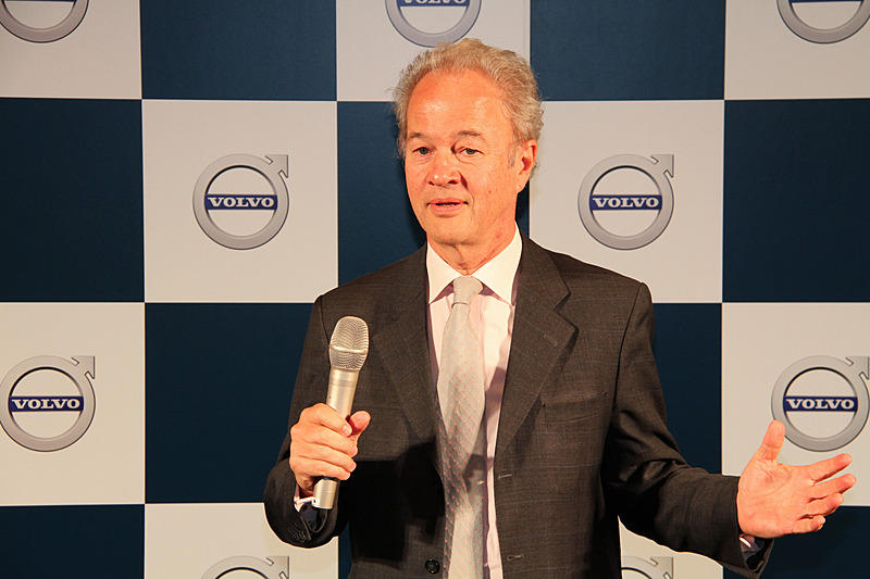 駐日スウェーデン 特命全権大使のマグヌス・ローバック氏