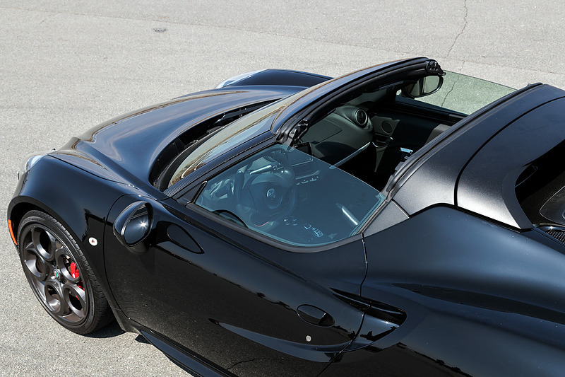 着脱式のソフトトップ