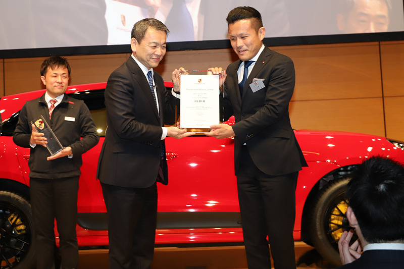 2位のポルシェセンター尾張岐阜 村田遼平氏