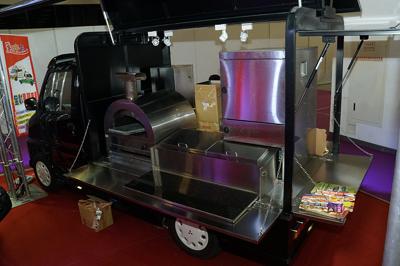 トラックのカスタマイズ