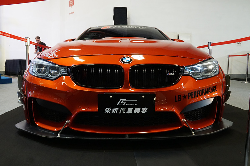 欧米ブランドのカスタマイズ