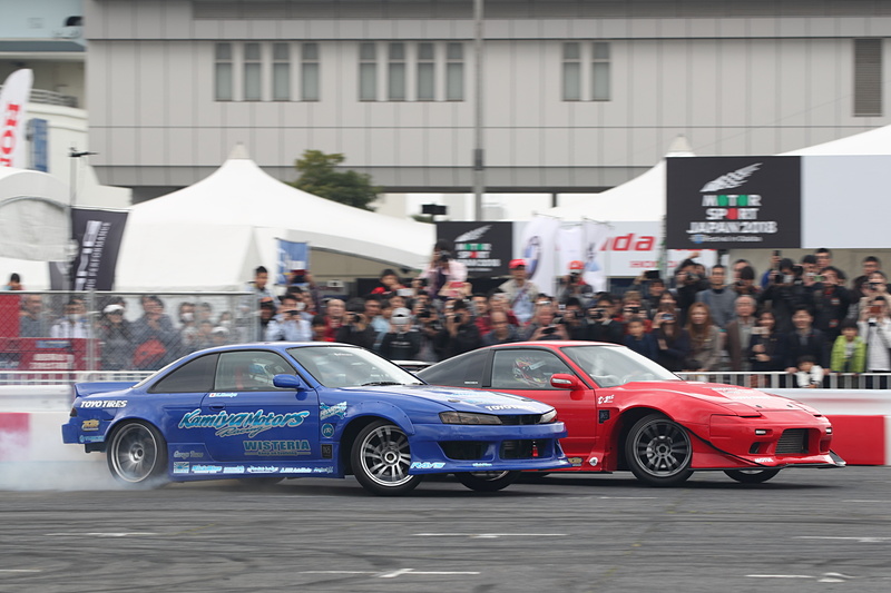 TOYO TIRES Drift デモ