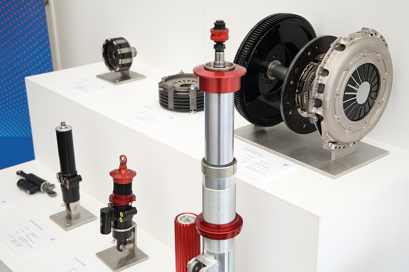 ZFブースの展示