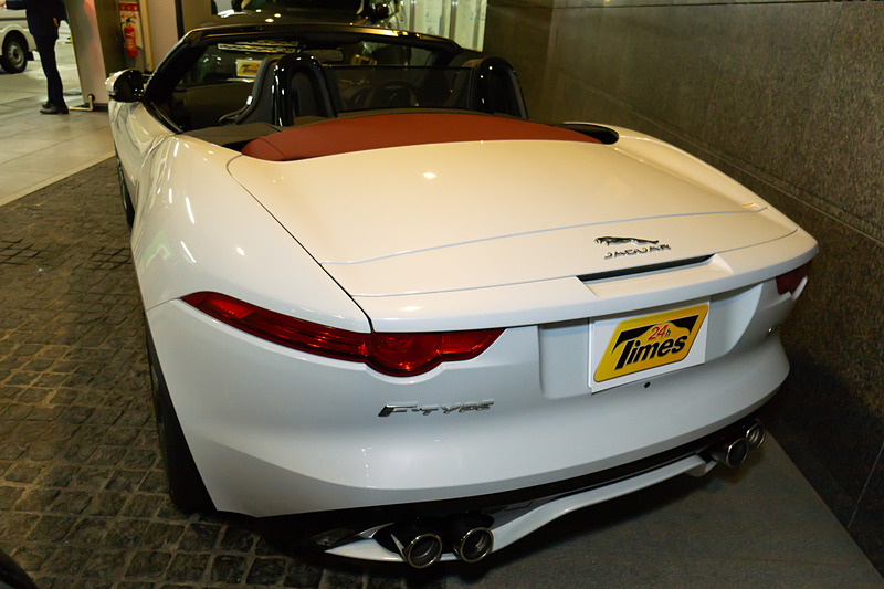 会場では移動のため迫力のある乾いた排気音が聞けた