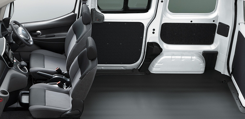 e-NV200 バンGX（5人乗）