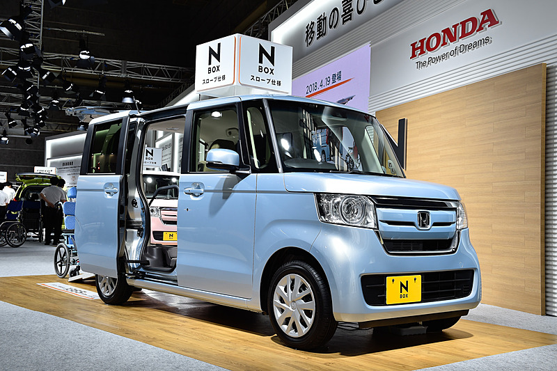 N-BOX スロープ仕様（FF）