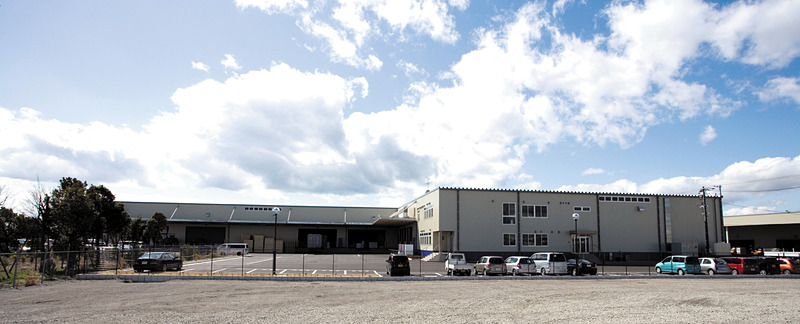 製造メーカーとしての色が強く、一般ユーザーにはその名はあまり知られていないが、マルカサービスは日本の市販アルミホイールメーカーとして3本の指に入り、実に10％ものシェアを持つ