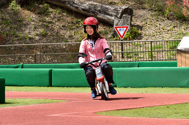 子供向けバイクだけどすっかり楽しんじゃいました