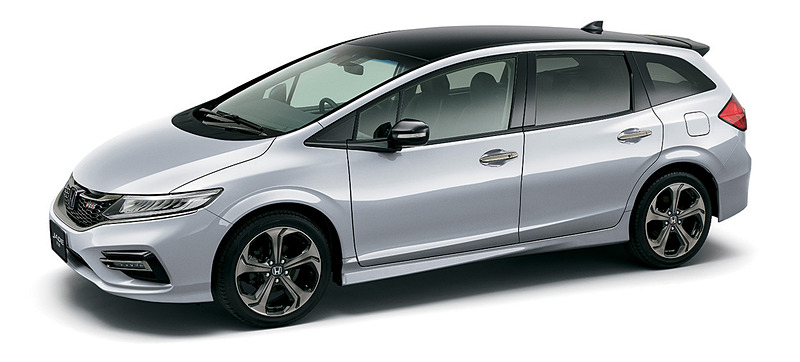 「スーパープラチナ・メタリック＆ブラックルーフ」