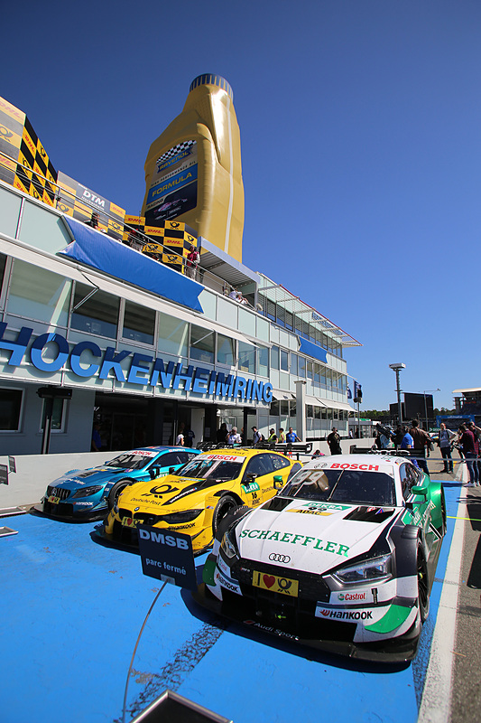 表彰後のパルクフェルメ